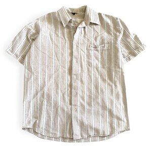 🧡 Secondhand Striped Short Sleeve Button Up Shirt